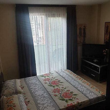 Nick Apartments Mamaja Zewnętrze zdjęcie