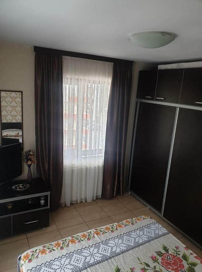 Nick Apartments Mamaja Zewnętrze zdjęcie